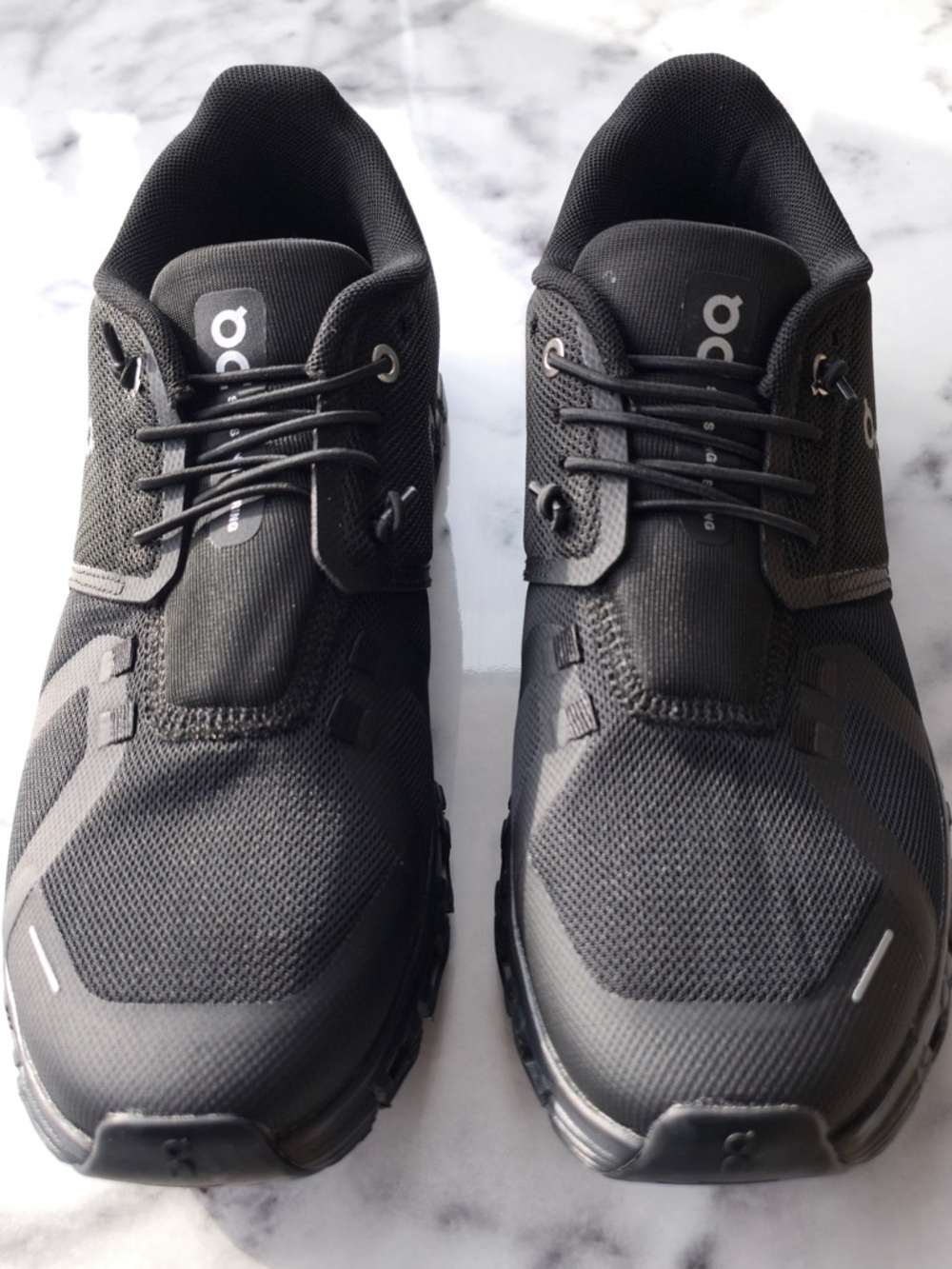 On Running Cloud 6 – Women's Black - Picture 4 of 7